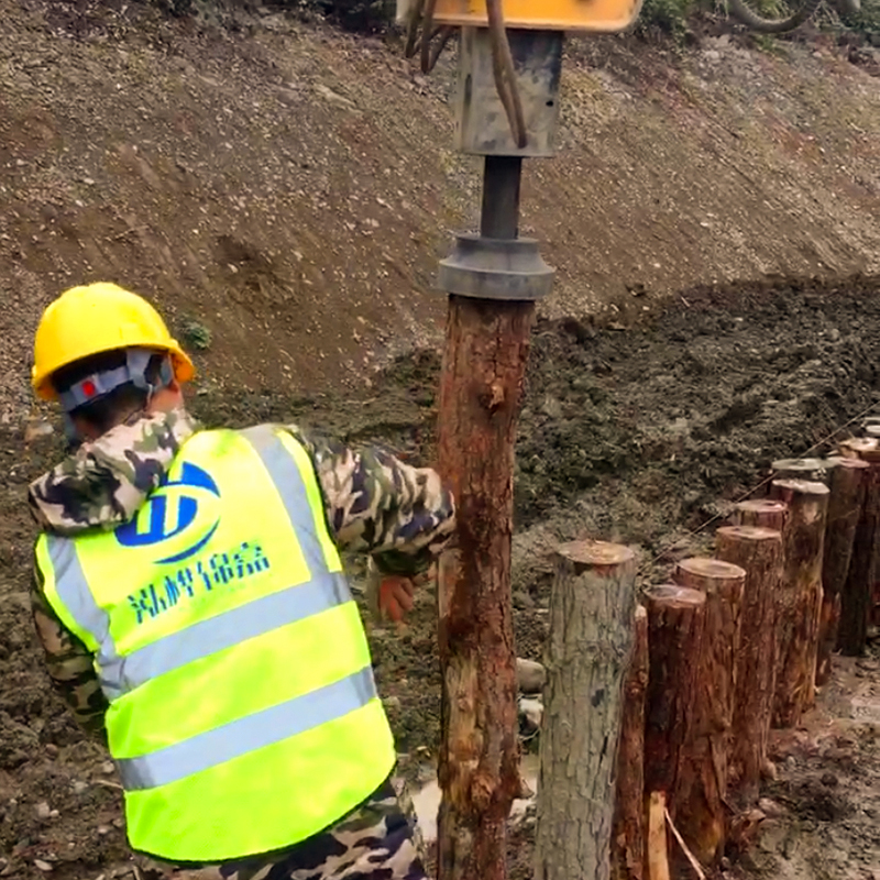 打松木樁價格解析：打木樁包工多少錢一根？